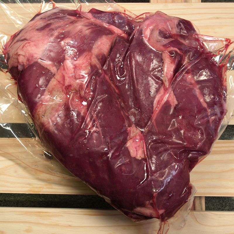 鹿 前脚ブロック（煮込み・カレー用）1kg （狩猟） | 遠山ジビエと